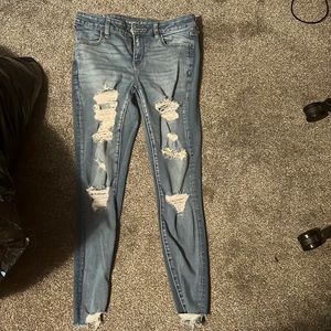 Jeans American eagle size 8 worn a couple times very comfy